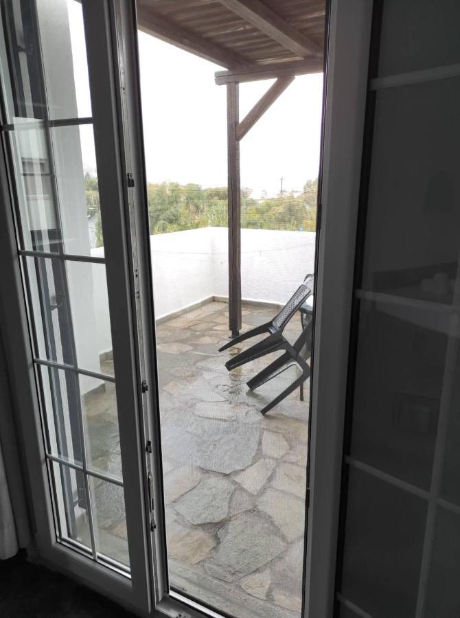 Kea Island Apartment Korissia  Bagian luar foto