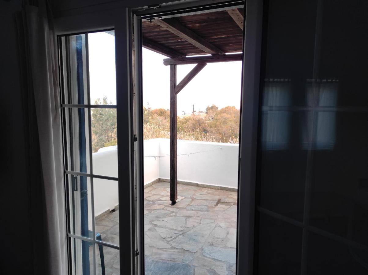 Kea Island Apartment Korissia  Bagian luar foto